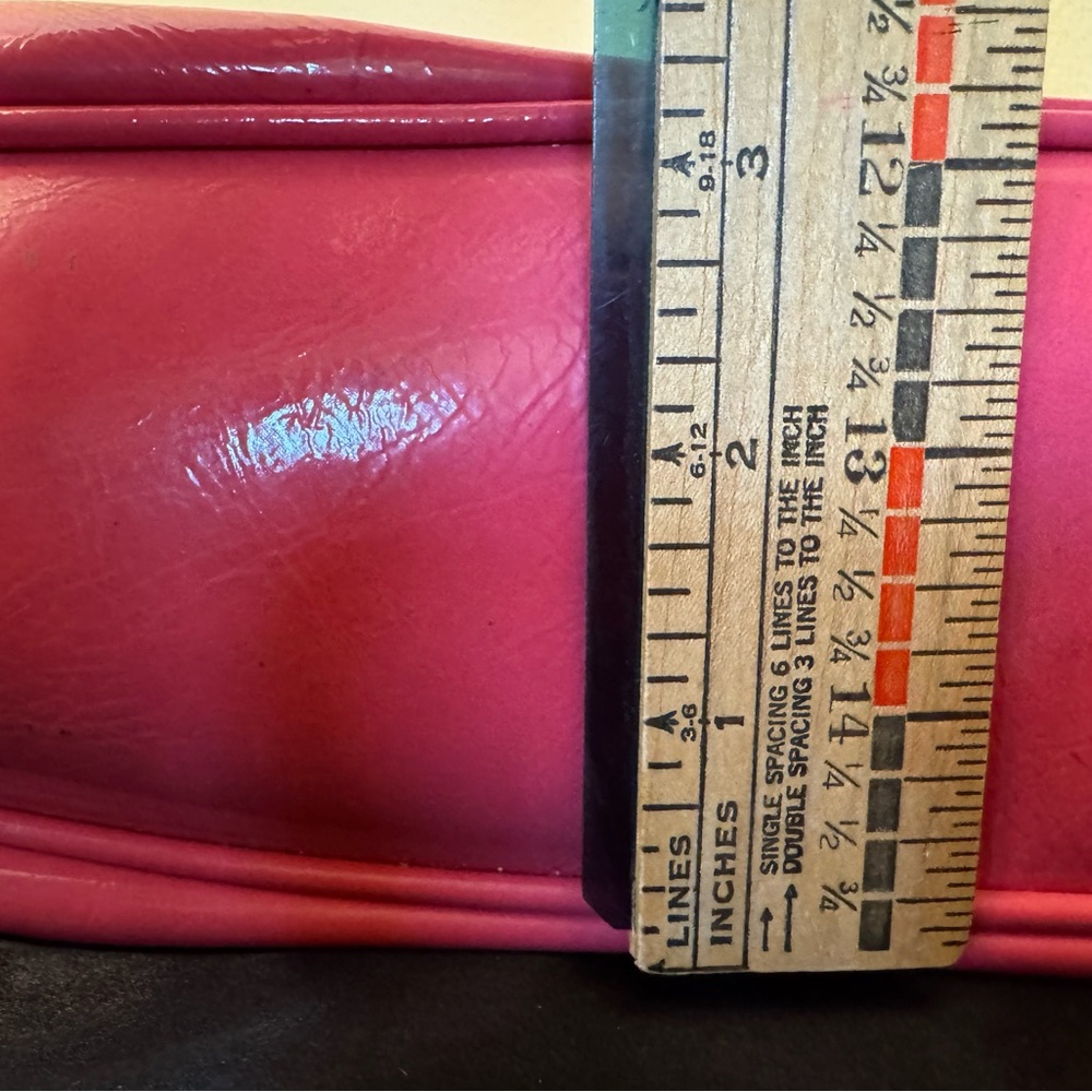 Preloved Franco Sarto purse in Hot Pink. - Picture 9 of 9